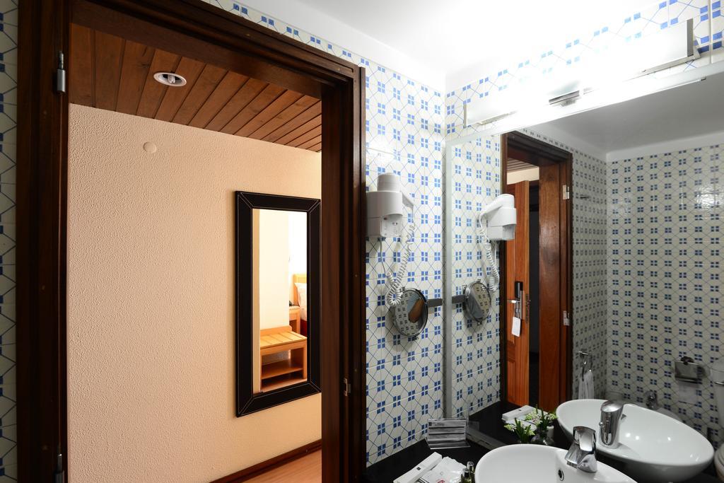 Hotel Dom Nuno Santiago do Cacém الغرفة الصورة